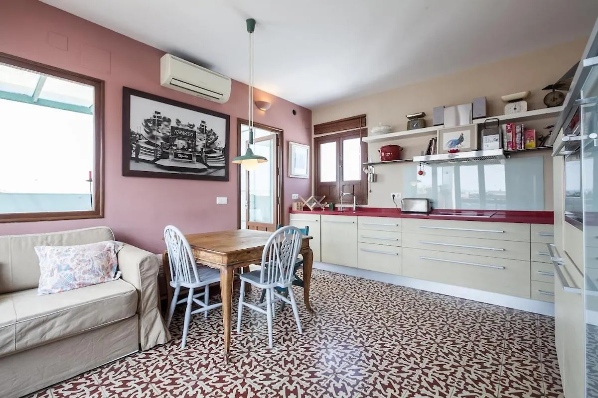 Penthouse In Restored C19Th Home Sevilla İspanya