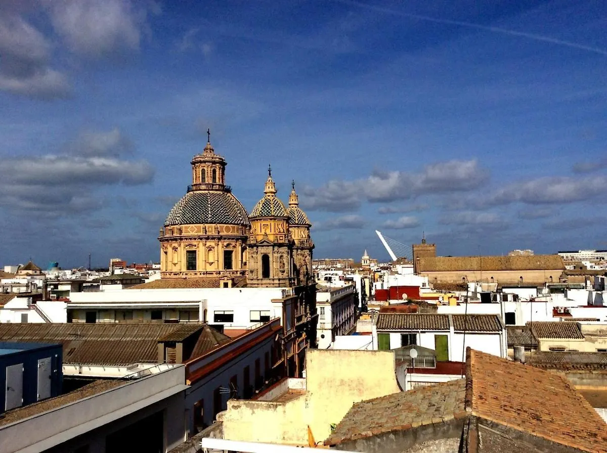 Penthouse In Restored C19Th Home Seville