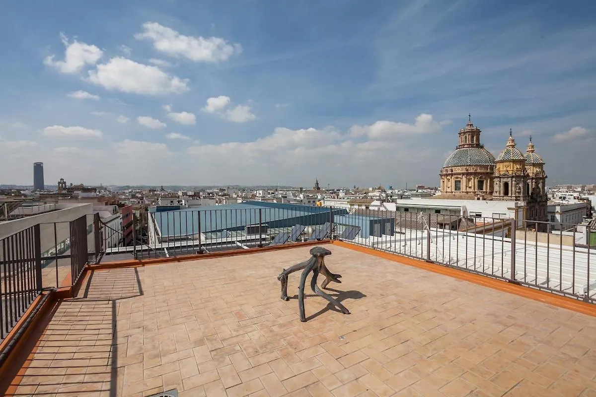 Penthouse In Restored C19Th Home Seville